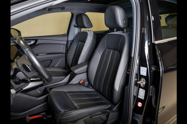 Audi Q4 e-tron 35 Launch edition 55 kWh 170pk / Panoramadak / Trekhaak / Lederen bekleding / Navigatie / Apple carplay /