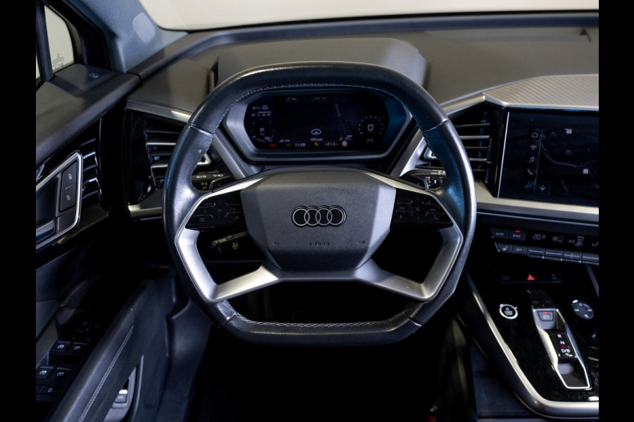 Audi Q4 e-tron 35 Launch edition 55 kWh 170pk / Panoramadak / Trekhaak / Lederen bekleding / Navigatie / Apple carplay /