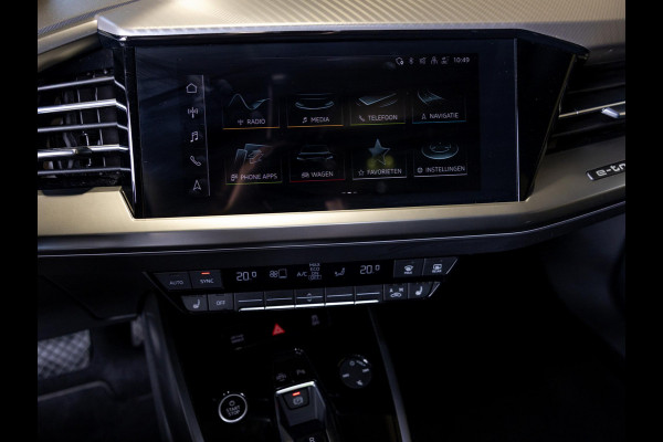 Audi Q4 e-tron 35 Launch edition 55 kWh 170pk / Panoramadak / Trekhaak / Lederen bekleding / Navigatie / Apple carplay /