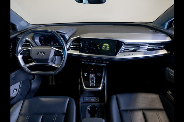 Audi Q4 e-tron 35 Launch edition 55 kWh 170pk / Panoramadak / Trekhaak / Lederen bekleding / Navigatie / Apple carplay /