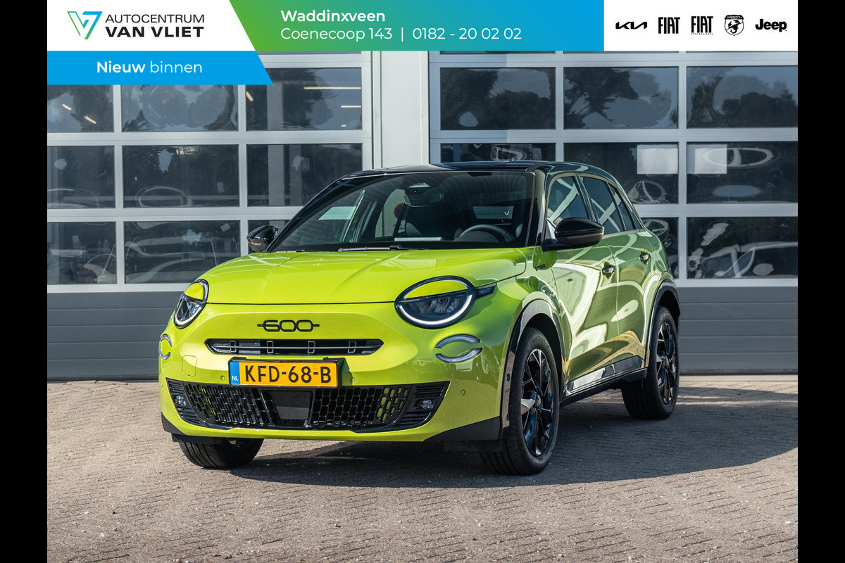 Fiat 600E Sport 54 kWh | Navi | Bicolore l Camera
