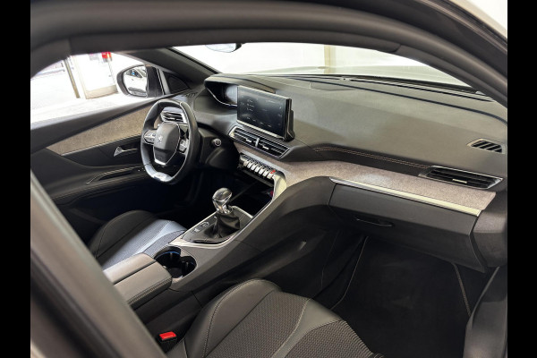 Peugeot 3008 1.2 PureTech GT | Panoramadak | Navigatie | Trekhaak | Achteruitrijcamera |