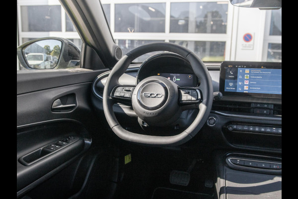 Fiat 600E Sport 54 kWh | Navi | Bicolore l Camera