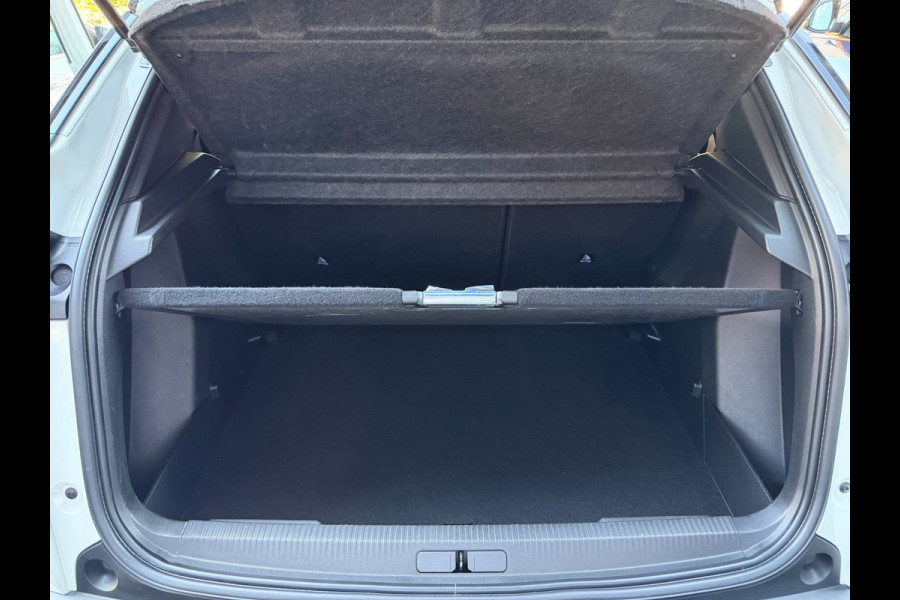 Peugeot 2008 1.2 PureTech GT Pack Automaat | CARPLAY | CAMERA | 1E EIG | DEALER