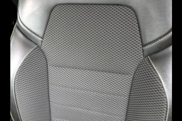 Renault Arkana 1.6 E-Tech full hybrid 145 techno Automaat / Cruise-ctr. / Airco-ecc / navigatie / Parkeer camera / Apk 05-2028