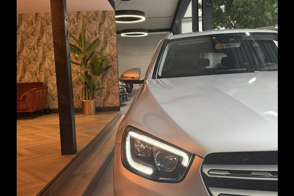 Mercedes-Benz GLC GLC 200 4MATIC Premium|Facelift|Mild-hybrid|Leder|Elek. Stoelen|Digi Cockpit|Sfeer|Camera|Rijklaar