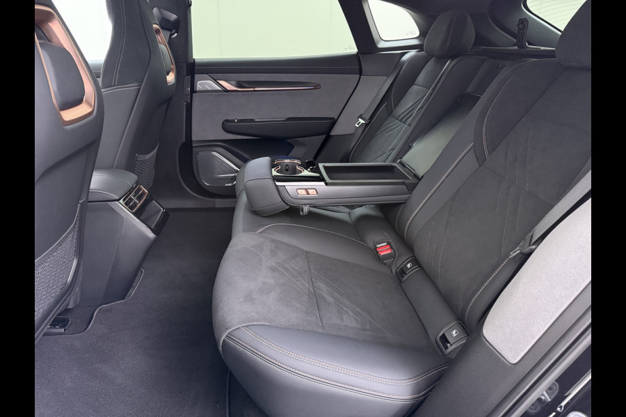 ZEEKR 001 AWD Performance 544PK 100kWh Panoramadak Warmtepomp 360°Camera Adap.Cruise Navi Ecc Stoel+Stuur+Achterbankverwarming Head-Up Dis Lmv 22" Pdc Elek.Achterklep Matrix Led Apple Carplay/Android Auto Draadloze telefoonlader 2.000kg Trekvermogen! 1e Eigenaar Origineel Nederlandse Auto