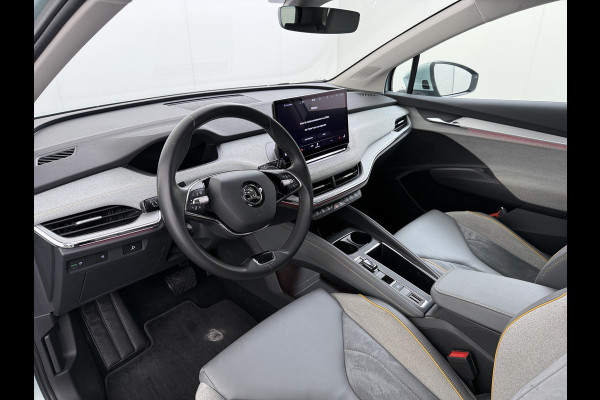 Škoda ENYAQ iV 80 Trekhaak Adap.Cruise SOH 96% Camera Stoel+AchterbankStuurverwarming 3-Zone Ecc Navi Apple Carplay Android Auto P-Assist Privacy Glas Pdc Bluetooth Assistentie Pakket Climate Pakket Comfort Pakket 1.000KG Trekgewicht 1e Eigenaar Dealeronderhouden