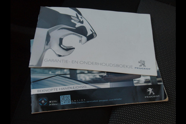 Peugeot e-Expert Standard Premium 75 kWh | Side bars | Apple Carplay | Zware Accupakket | Camera |