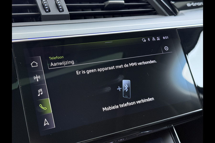 Audi e-tron 50 Quattro Panoramadak Adap.Cruise Leder Trekhaak Camera Apple Carplay Android Auto Lmv 21" Elek.Stoelen+Memory SOH 89% Navi Ecc Stoelverwarming Elek.Achterklep Pdc Led DAB Bluetooth Isofix Virtual Cockpit 1.800KG Trekgewicht Origineel Nederlandse Auto