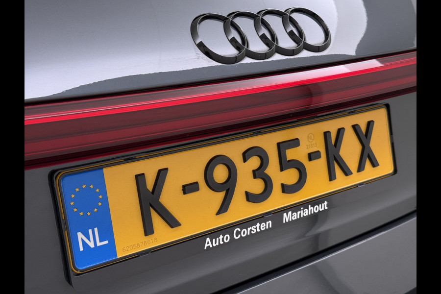 Audi e-tron 50 Quattro Panoramadak Adap.Cruise Leder Trekhaak Camera Apple Carplay Android Auto Lmv 21" Elek.Stoelen+Memory SOH 89% Navi Ecc Stoelverwarming Elek.Achterklep Pdc Led DAB Bluetooth Isofix Virtual Cockpit 1.800KG Trekgewicht Origineel Nederlandse Auto