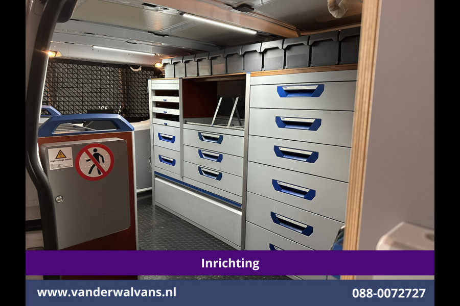 Ford Transit Custom 2.0 TDCI 130pk L2H1 Inrichting Euro6 Airco | Camera | 2800kg Trekhaak | LED | Cruisecontrol Stoelverwarming, Verwarmde voorruit, Parkeersensoren, Achterklep