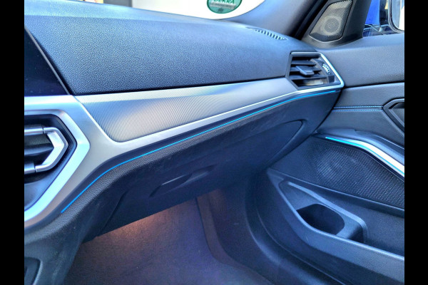 BMW 3 Serie Touring 330e M-sport ACC/HUD/Laser/Trekhaak/HiFi (BTW)
