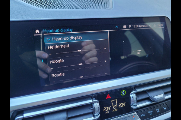 BMW 3 Serie Touring 330e M-sport ACC/HUD/Laser/Trekhaak/HiFi (BTW)