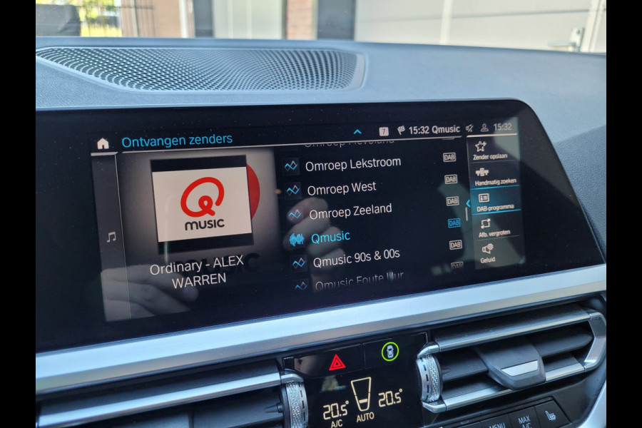 BMW 3 Serie Touring 330e M-sport ACC/HUD/Laser/Trekhaak/HiFi (BTW)