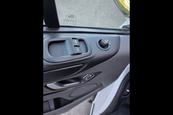 Ford Transit Custom 2.0 TDCI 125Kw/ 170Pk Autm. Airco Cruisecontrol Achteruitrijcamera Parkeersensors Trend