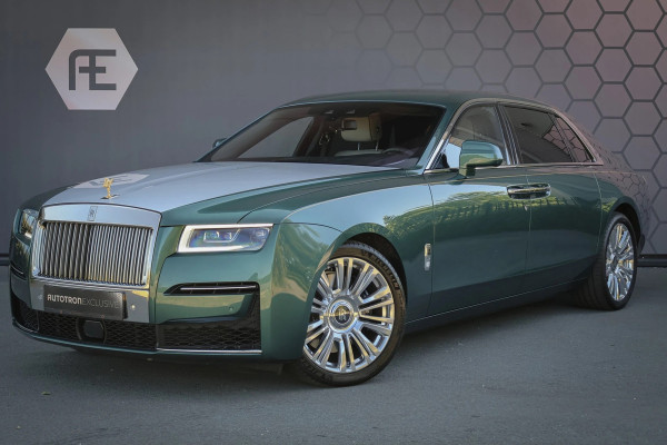 Rolls-Royce Ghost 6.75 V12 Extended Wheelbase | VERY UNIQUE !! | BESPOKE INTERIOR | GOLD SPIRIT | COACHLINE GOLD | MASSAGE | HEAD UP | CARPLAY | V