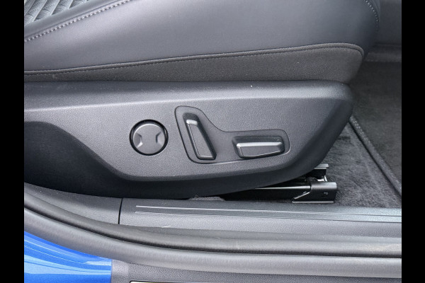 Kia EV4 GT-Line Business Edition 81.4 kWh - Apple Carplay/Android Auto - Adaptieve Cruise Control - Elektrisch verstelbare bestuurdersstoel - Fabrieksgarantie t/m 2033