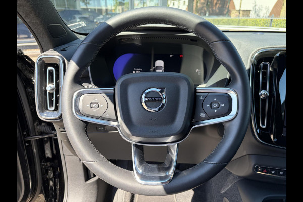Volvo XC40 Plus Recharge Pure Electric 2WD SOH 96% |  ELECTRISCHE ACHTERKLEP | APPLE CARPLAY | STUUR/STOEL VERWARMING | ACCUGARANTIE 8 JAAR/160.000KM