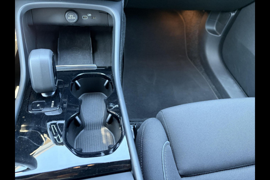 Volvo XC40 Plus Recharge Pure Electric 2WD SOH 96% |  ELECTRISCHE ACHTERKLEP | APPLE CARPLAY | STUUR/STOEL VERWARMING | ACCUGARANTIE 8 JAAR/160.000KM