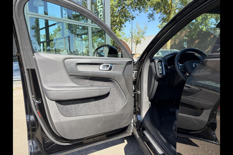 Volvo XC40 Plus Recharge Pure Electric 2WD SOH: 92% | STOEL / STUUR VERWARMING | ELEK. ACHTERKLEP | VELGEN LICHT METAAL 19''