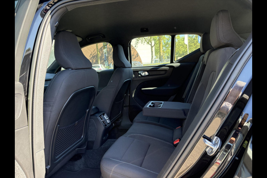 Volvo XC40 Plus Recharge Pure Electric 2WD SOH: 92% | STOEL / STUUR VERWARMING | ELEK. ACHTERKLEP | VELGEN LICHT METAAL 19''