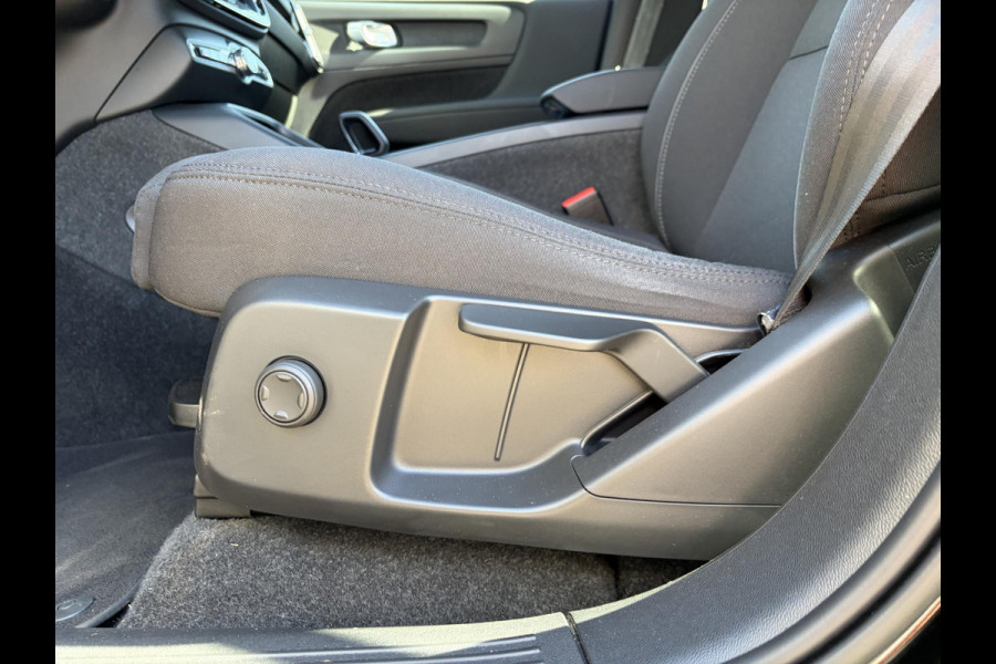 Volvo XC40 Plus Recharge Pure Electric 2WD SOH: 92% | STOEL / STUUR VERWARMING | ELEK. ACHTERKLEP | VELGEN LICHT METAAL 19''