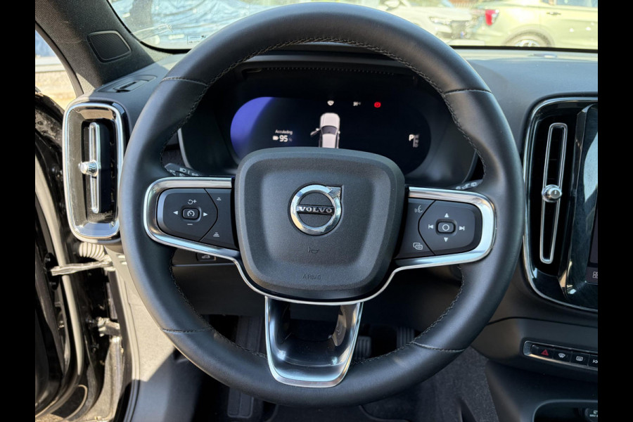 Volvo XC40 Plus Recharge Pure Electric 2WD SOH: 92% | STOEL / STUUR VERWARMING | ELEK. ACHTERKLEP | VELGEN LICHT METAAL 19''