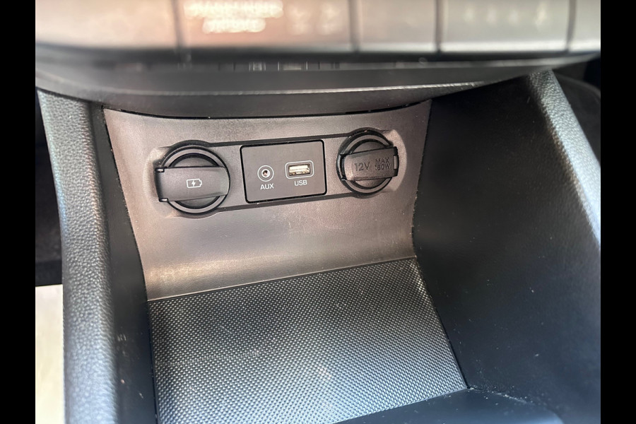 Hyundai i20 1.0 T-GDI Premium AIRCO / CARPLAY / CRUISE