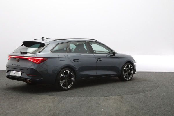 CUPRA Leon Sportstourer 1.4 e-Hybrid 204 PK Business PHEV, Trekhaak, Carplay, Adap. Cruise Control, Winterpakket