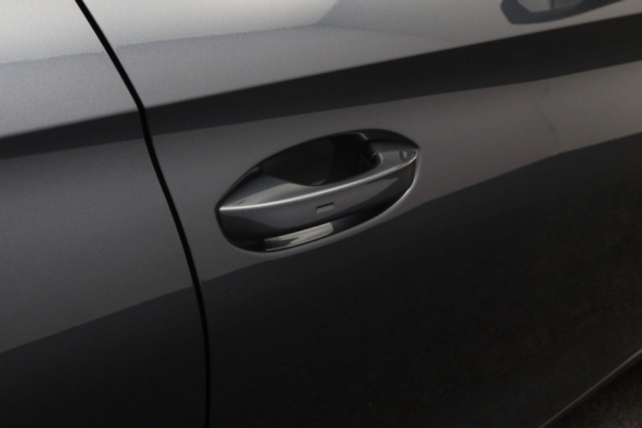 CUPRA Leon Sportstourer 1.4 e-Hybrid 204 PK Business PHEV, Trekhaak, Carplay, Adap. Cruise Control, Winterpakket