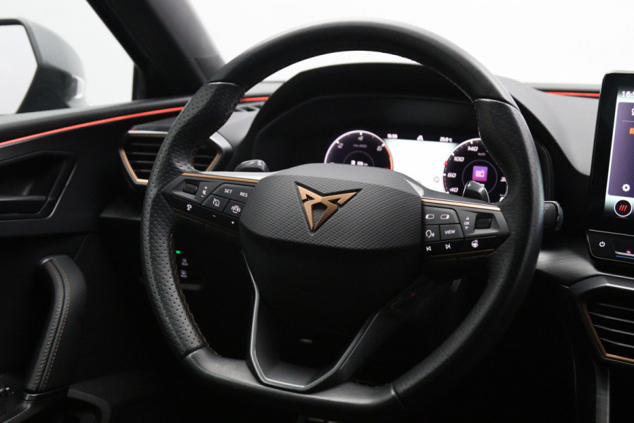 CUPRA Leon Sportstourer 1.4 e-Hybrid 204 PK Business PHEV, Trekhaak, Carplay, Adap. Cruise Control, Winterpakket