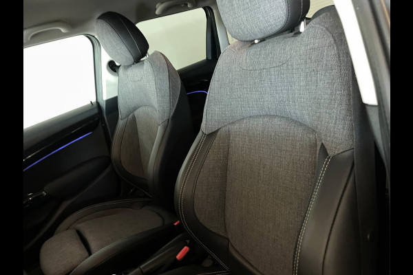 MINI 5-deurs 1.5 Cooper Business Edition AUTOMAAT AIRCO NAVI CRUISE SPORTSTOELEN APPLE CARPLAY ZWARTE LM VELGEN EN DAK NIEUWSTAAT