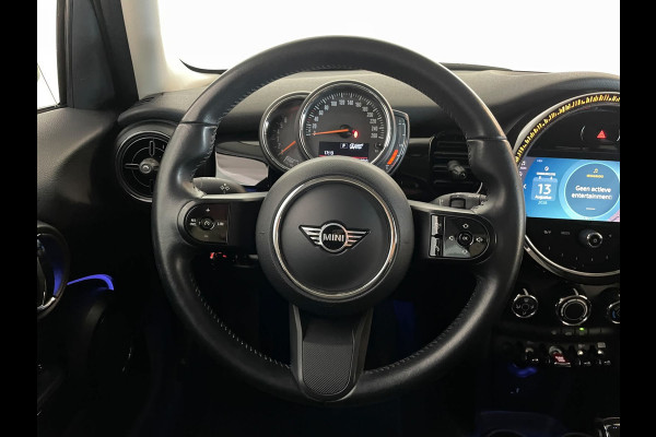 MINI 5-deurs 1.5 Cooper Business Edition AUTOMAAT AIRCO NAVI CRUISE SPORTSTOELEN APPLE CARPLAY ZWARTE LM VELGEN EN DAK NIEUWSTAAT