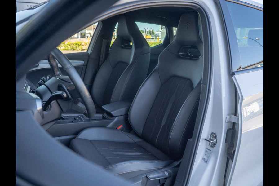 CUPRA Leon 1.4 TSI eHybrid 204pk PHEV Adrenaline | Full Link | Camera | Adaptive Cruise