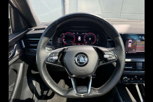 Škoda Kamiq 1.0 TSI Monte Carlo * Panoramadak * Parkeercamera * Navigatiesysteem * Keyless entry*