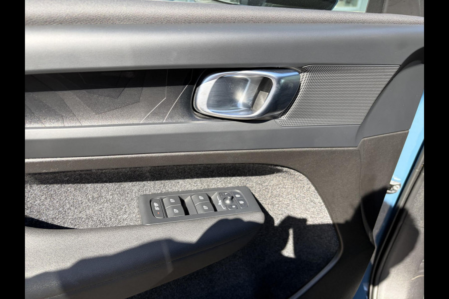 Volvo XC40 Core Recharge Pure Electric 2WD SOH 97% |  | APPLE CARPLAY | STUUR/STOEL VERWARMING | ACCUGARANTIE 8 JAAR/160.000KM