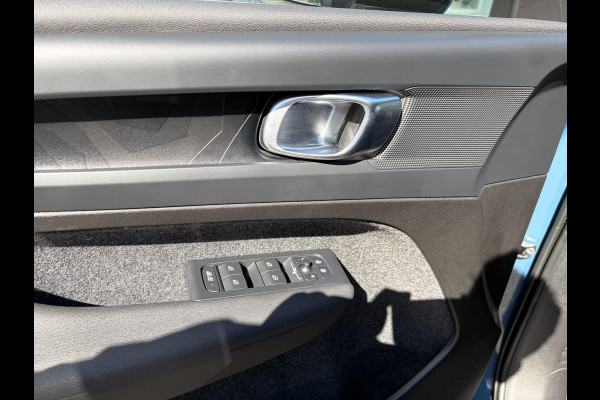 Volvo XC40 Core Recharge Pure Electric 2WD SOH 97% |  | APPLE CARPLAY | STUUR/STOEL VERWARMING | ACCUGARANTIE 8 JAAR/160.000KM