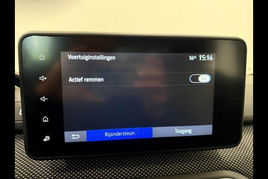 Dacia Sandero 1.0 TCe 90 Comfort Groot scherm Navigatie Apple Carplay Android Auto Cruise Control Airco Full LED Armsteun