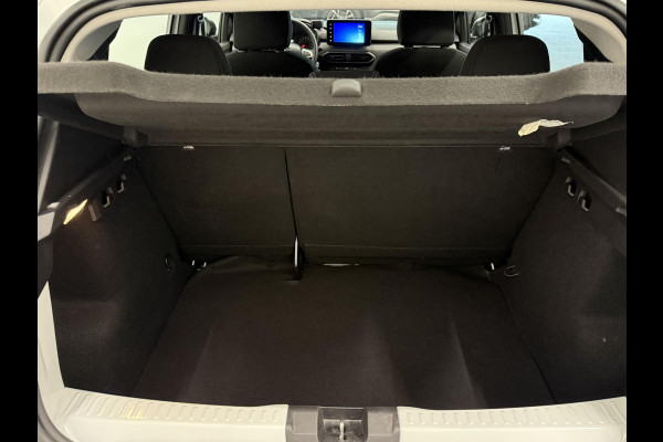 Dacia Sandero 1.0 TCe 90 Comfort Groot scherm Navigatie Apple Carplay Android Auto Cruise Control Airco Full LED Armsteun