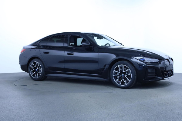 BMW i4 eDrive40 M-Sport 84kWh Dak Trekh ACC H/K 360 HUD Laser-LED