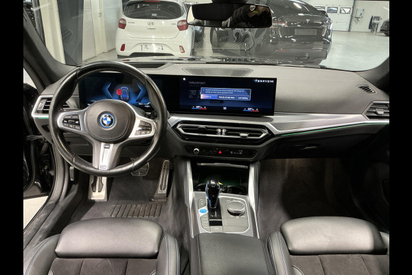 BMW i4 eDrive40 M-Sport 84kWh Dak Trekh ACC H/K 360 HUD Laser-LED