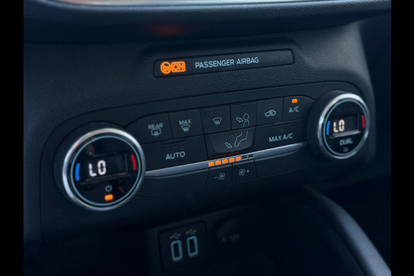 Ford Kuga 2.5 PHEV Titanium(Goed OnderH, Navi, Parkeersensor V+A, Cruise Con, Digitale Dash, Etc)