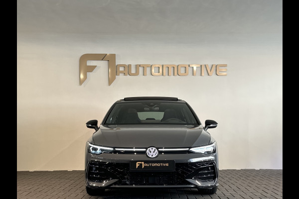 Volkswagen Golf 1.5 eTSI Pano|HuD|Trekhaak|360 Camera|Keyless|ACC|Sfeer|Lane Assist