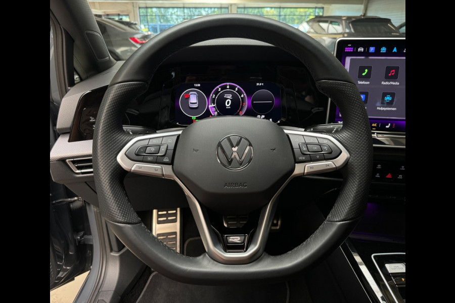 Volkswagen Golf 1.5 eTSI Pano|HuD|Trekhaak|360 Camera|Keyless|ACC|Sfeer|Lane Assist