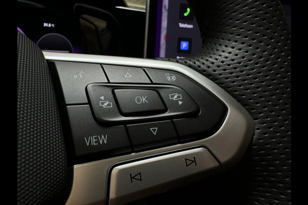 Volkswagen Golf 1.5 eTSI Pano|HuD|Trekhaak|360 Camera|Keyless|ACC|Sfeer|Lane Assist