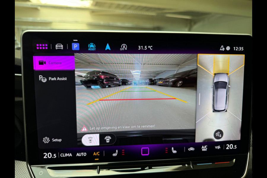 Volkswagen Golf 1.5 eTSI Pano|HuD|Trekhaak|360 Camera|Keyless|ACC|Sfeer|Lane Assist
