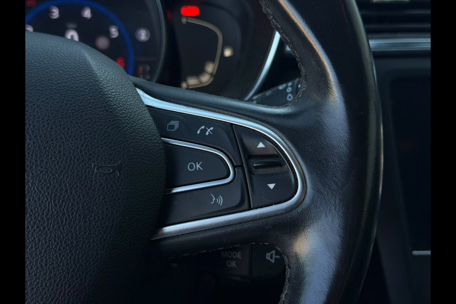 Renault Kadjar 1.3 TCe Intens(Goed OnderH, Trekhaak, StoelV, Navi, Parkeersensoren V+A, Etc)