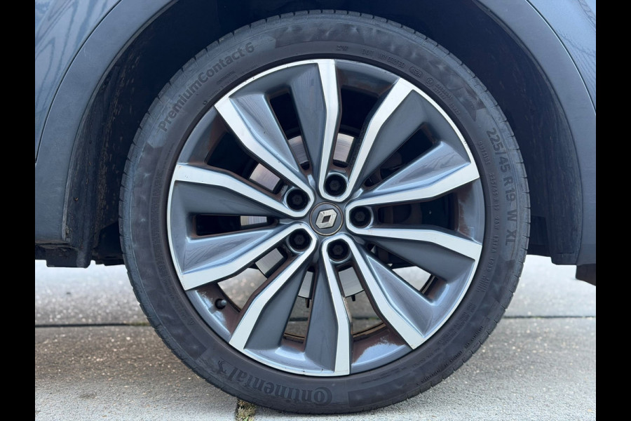 Renault Kadjar 1.3 TCe Intens(Goed OnderH, Trekhaak, StoelV, Navi, Parkeersensoren V+A, Etc)