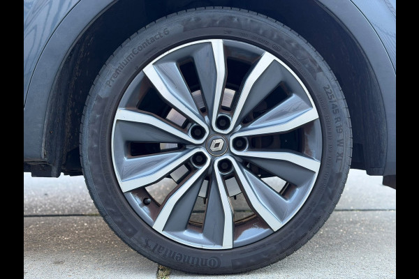 Renault Kadjar 1.3 TCe Intens(Goed OnderH, Trekhaak, StoelV, Navi, Parkeersensoren V+A, Etc)